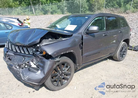 2021 Jeep Grand Cherokee Laredo X 4X4 из США, поврежденный, VIN 1C4RJFAGXMC754353